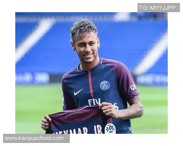 揭秘35号足球明星的真实身份与辉煌成就分析