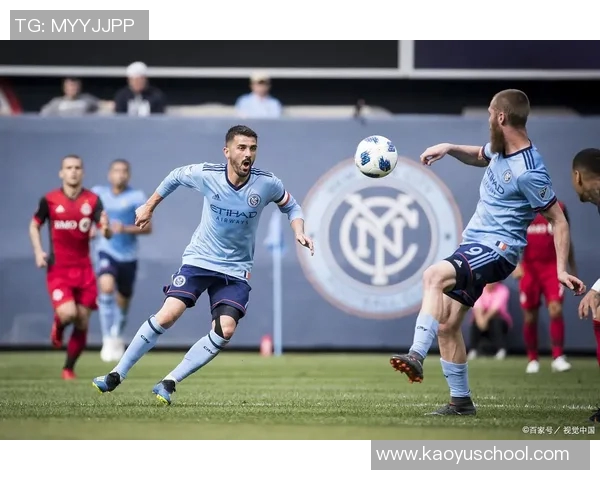 温哥华白帽与洛杉矶银河足球历史对比与发展探讨 温哥华白帽与洛杉矶银河足球历史对比与发展探讨