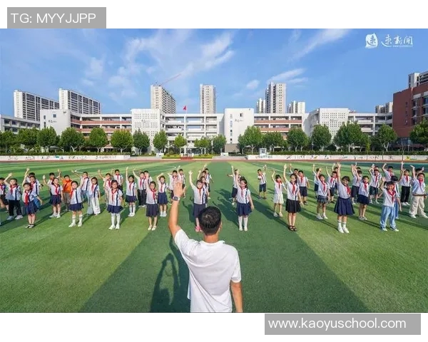 体育课上的汗水与坚持让我们收获成长与友谊的辛苦旅程